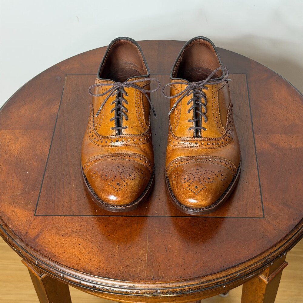 Allen Edmonds Strand Cap-toe Oxford dress shoes Size 8.5